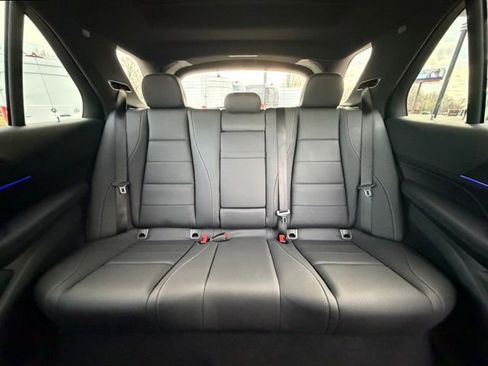 Used 2026 Mercedes-Benz GLE 350 4MATIC image 17