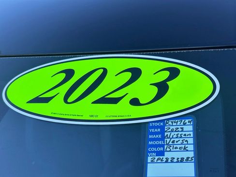 Used 2023 Nissan Versa SV image 29