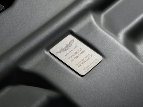 Used 2005 Aston Martin DB9 Coupe RWD image 38