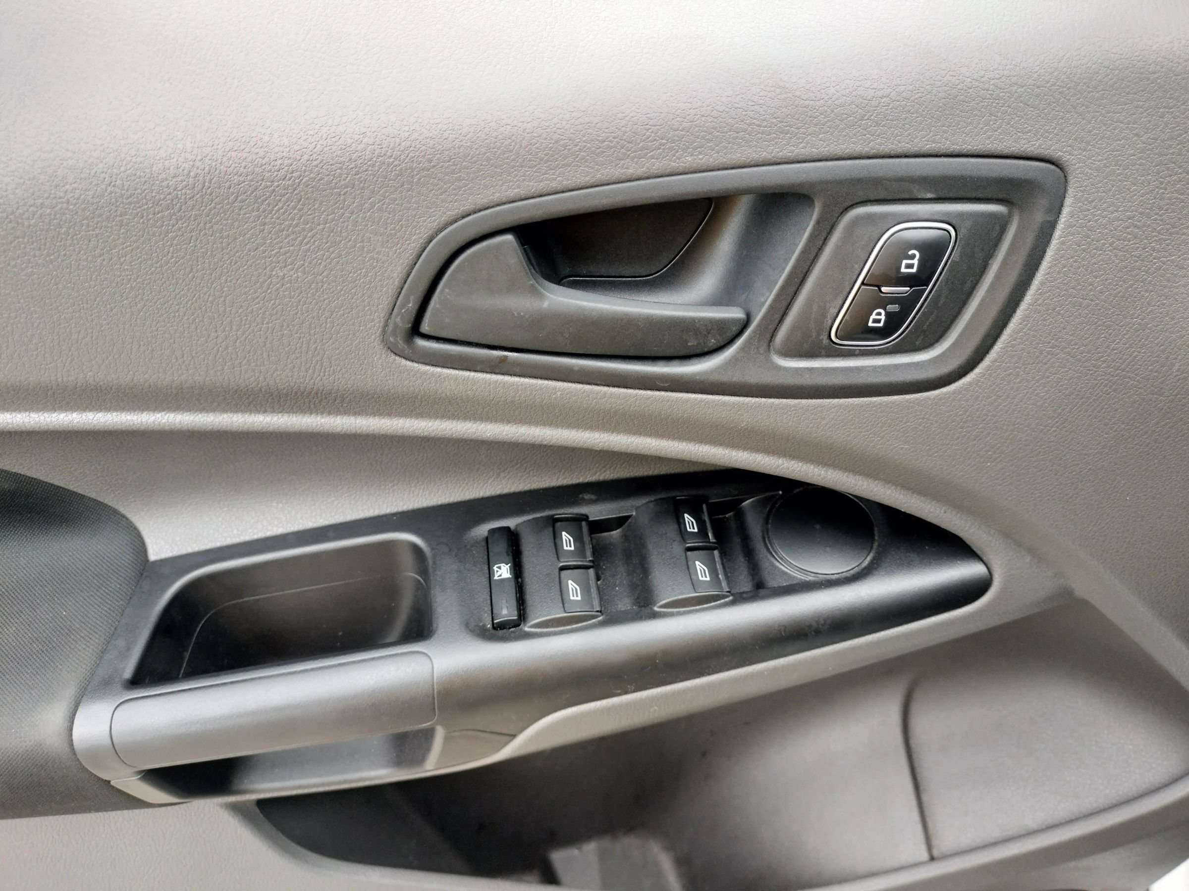 Used 2022 Ford Transit Connect XL FWD image 17