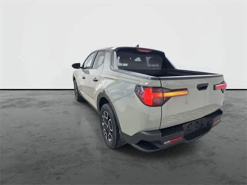 Used 2023 Hyundai Santa Cruz SEL w/ Cargo Package image 2