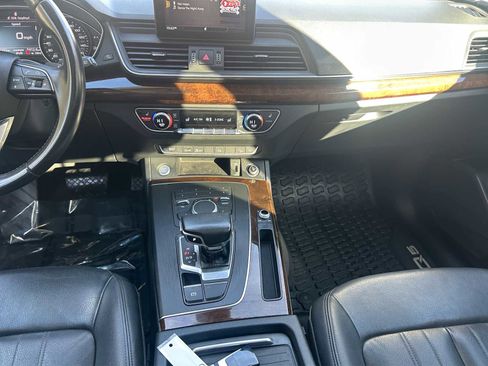Used 2020 Audi Q5 2.0T Premium w/ Convenience Package image 13