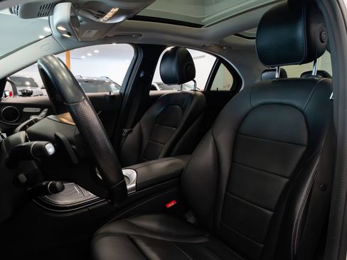 Used 2017 Mercedes-Benz C 300 4MATIC Sedan image 15
