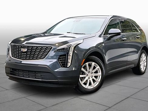 Used 2021 Cadillac XT4 Luxury image 2