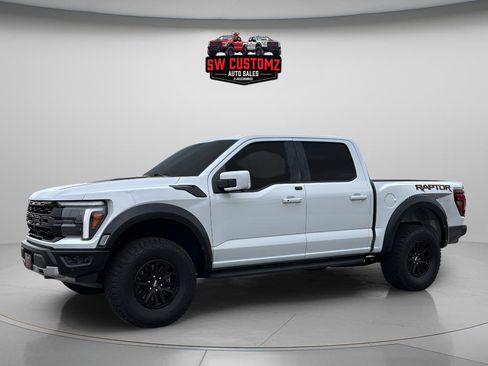 Used 2025 Ford F150 Raptor image 3