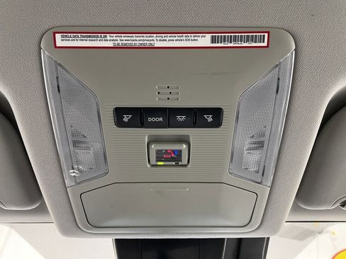 Used 2020 Toyota RAV4 LE image 34