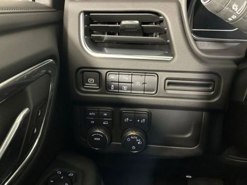 Used 2024 Chevrolet Tahoe LT w/ LT Signature Plus Package image 21