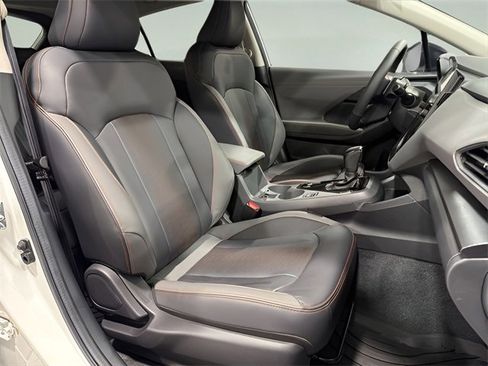 Certified 2025 Subaru Crosstrek 2.5i Limited w/ Popular Package #4A image 14