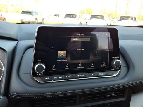 New 2026 Nissan Rogue SV FWD image 12