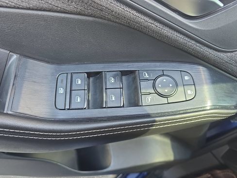Used 2021 Nissan Rogue SV FWD image 26