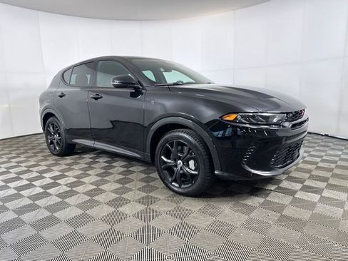 Used 2024 Dodge Hornet R/T w/ R/T Blacktop Package image 2