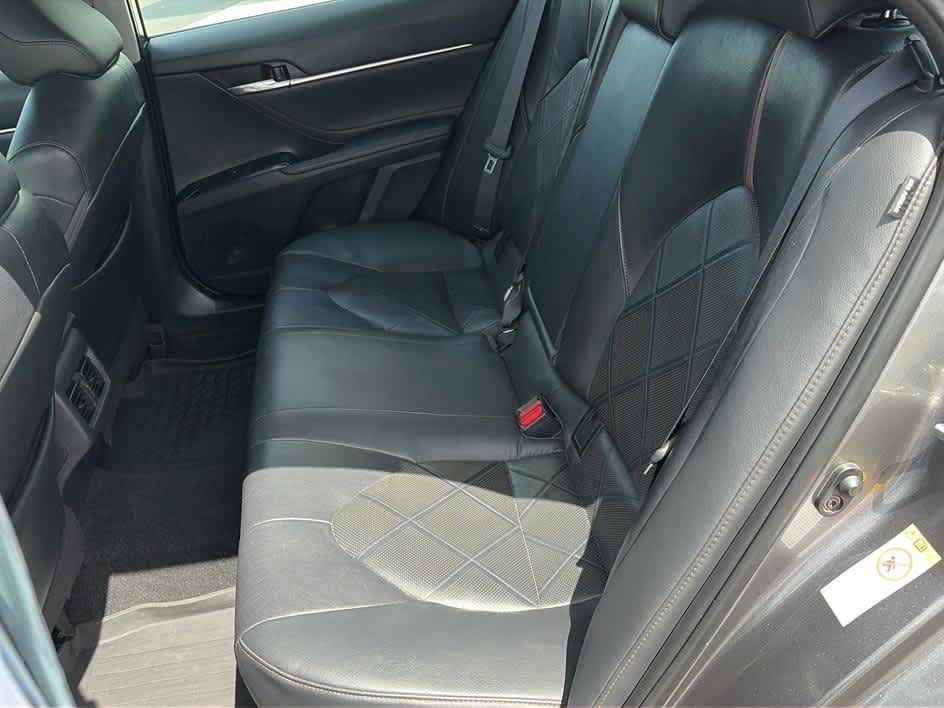 Used 2018 Toyota Camry XLE w/ Driver Assist Package FWD image 15