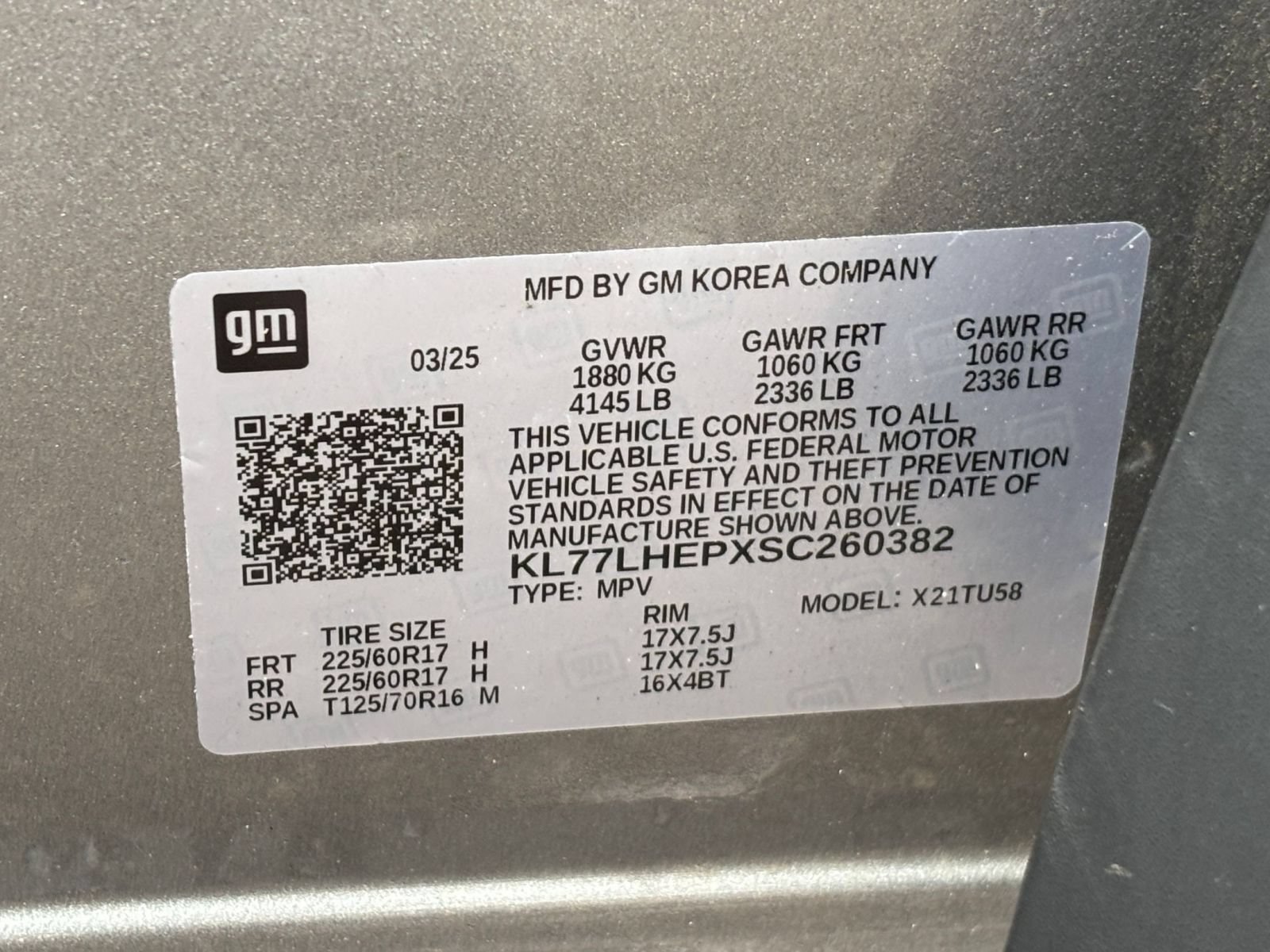 Used 2025 Chevrolet Trax LT FWD image 20