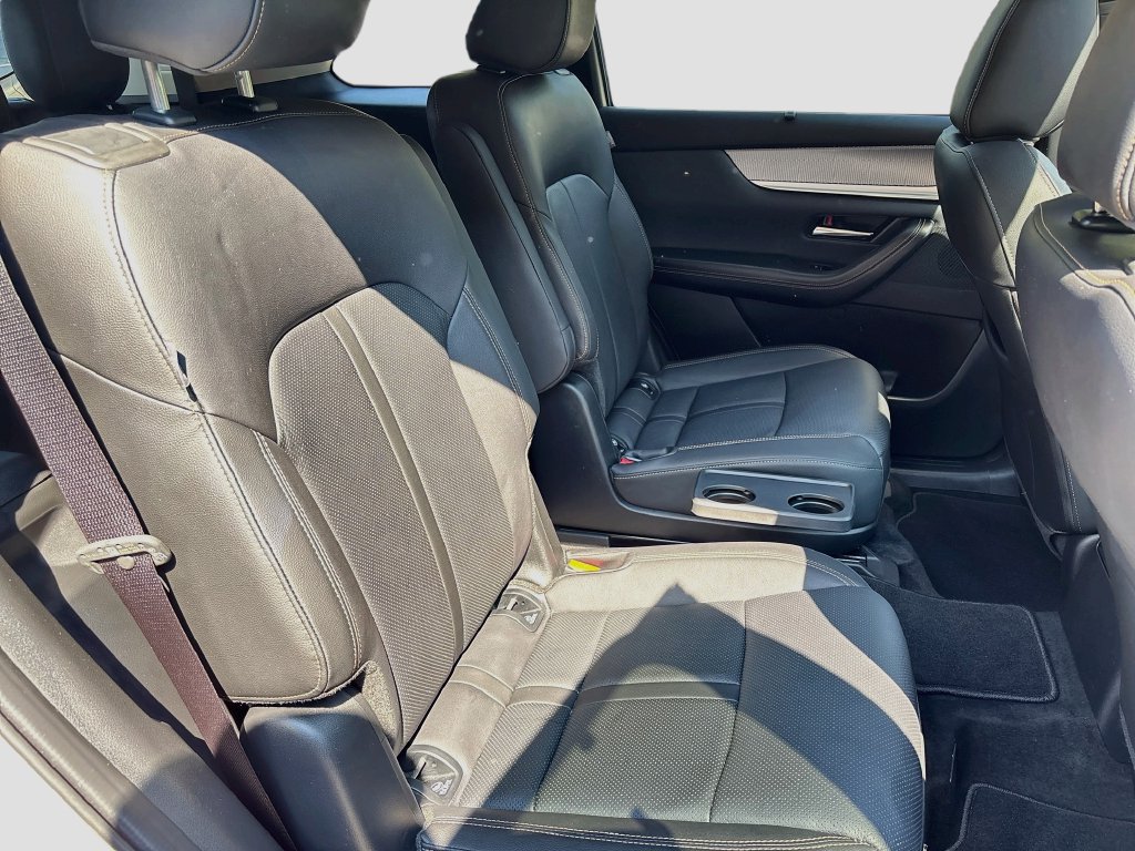 Certified 2024 MAZDA CX-90 Plug-In Hybrid w/ Preferred AWD/4WD image 30