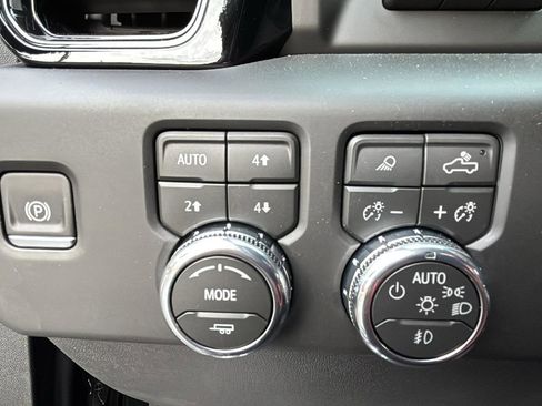 New 2026 GMC Sierra 1500 AT4X image 13