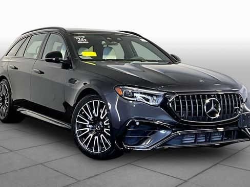Used 2026 Mercedes-Benz E 53 AMG e 4MATIC Wagon image 3