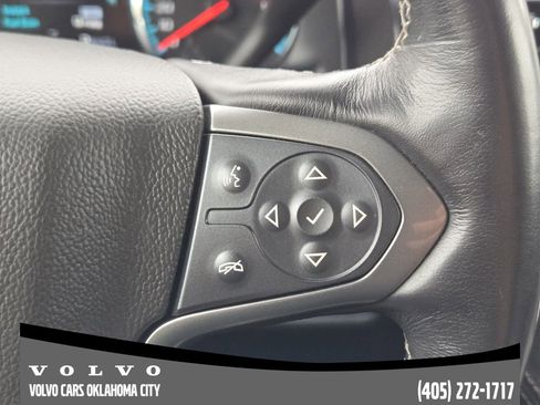 Used 2019 Chevrolet Suburban Premier AWD/4WD image 23