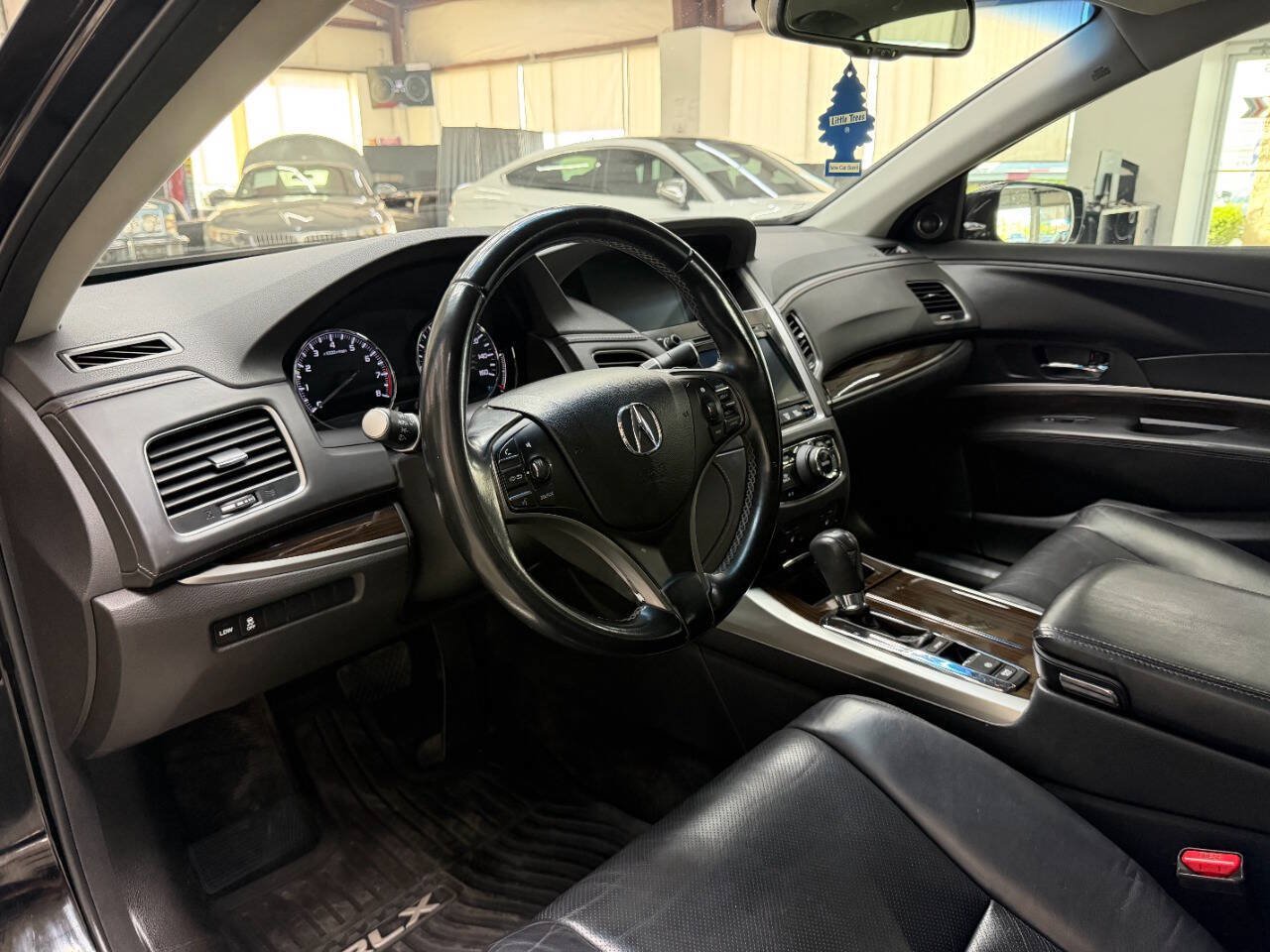 Used 2014 Acura RLX w/ Technology Package FWD image 19