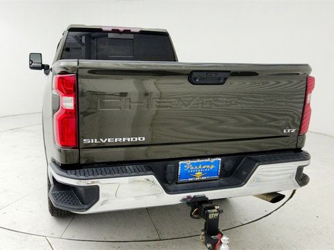 Used 2022 Chevrolet Silverado 2500 LTZ w/ LTZ Texas Edition image 5