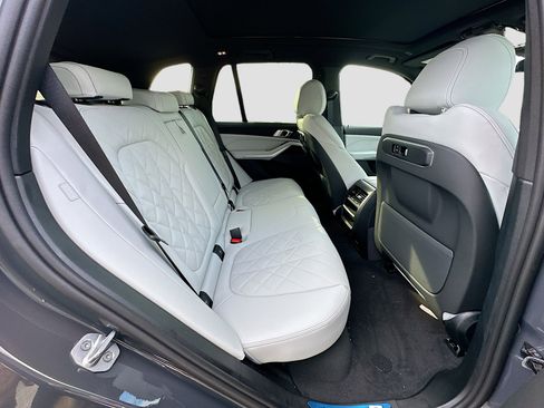 New 2026 BMW X5 sDrive40i w/ M Sport Package image 22