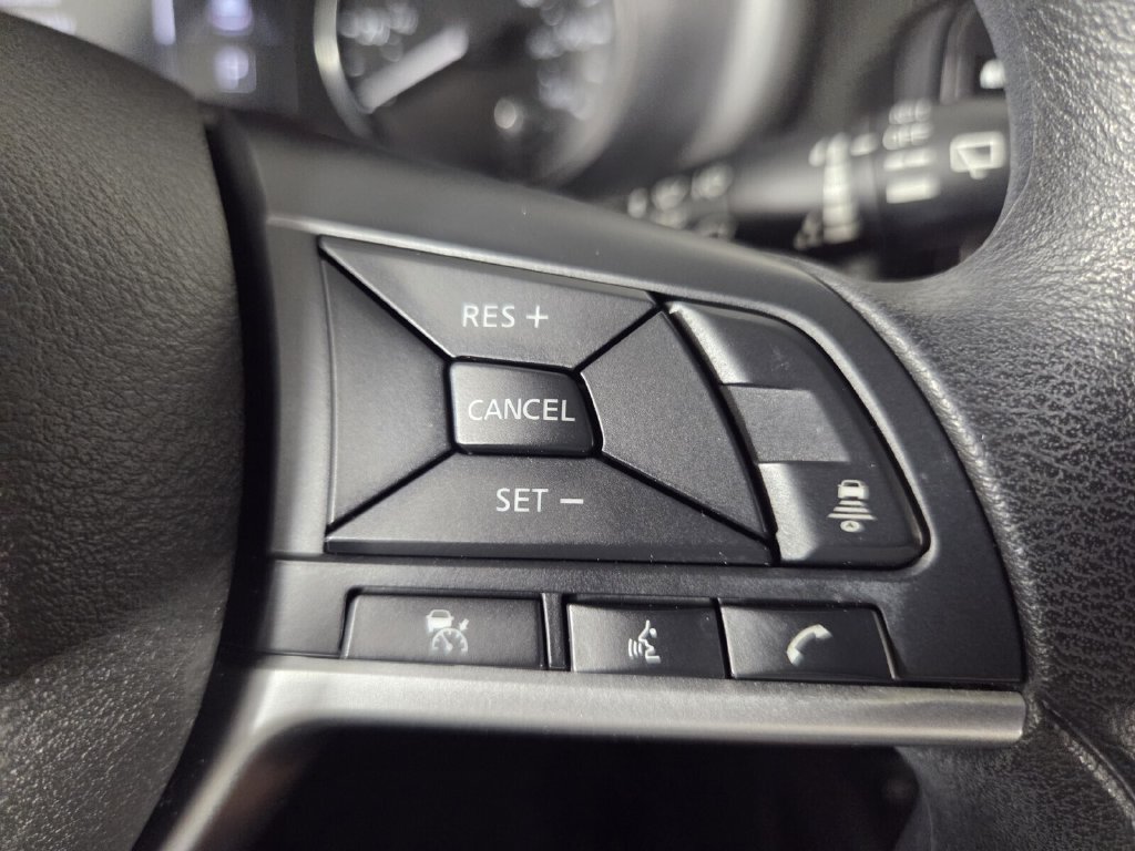Used 2022 Nissan Kicks SV FWD image 18