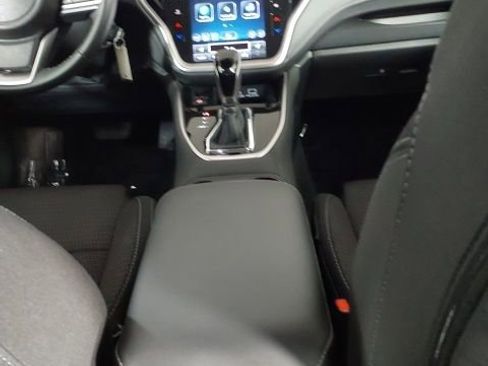 Certified 2025 Subaru Outback Premium image 20