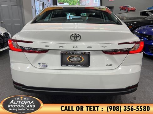 Used 2025 Toyota Camry LE image 42