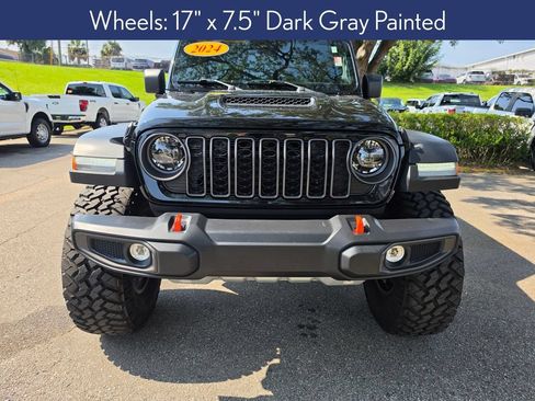 Used 2024 Jeep Gladiator Mojave AWD/4WD image 7