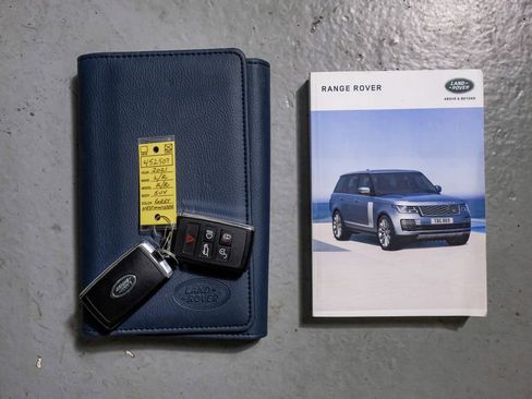 Used 2021 Land Rover Range Rover P525 Westminster Edition image 55