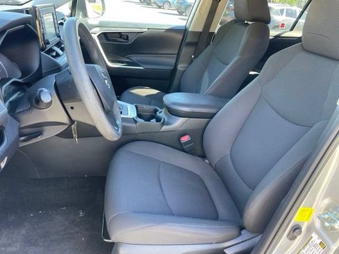 Used 2020 Toyota RAV4 LE w/ All Weather Liner Package AWD/4WD image 6