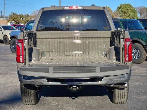 New 2025 Ford F150 Lariat w/ Equipment Group 501A Mid image 18