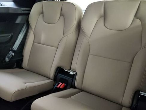 Used 2027 Volvo XC90 B6 Plus AWD/4WD image 34