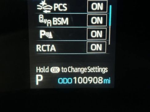 Used 2022 Toyota Sienna XLE Woodland Edition AWD/4WD image 24