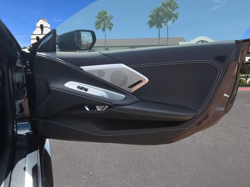 Used 2024 Chevrolet Corvette Stingray Preferred Conv w/ Z51 Performance Package RWD image 12