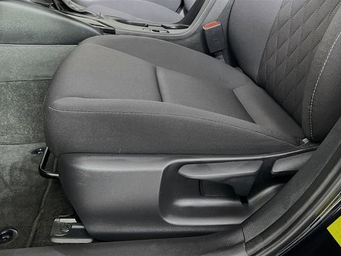 Certified 2024 Toyota Corolla LE FWD image 18