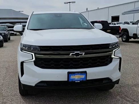 Used 2023 Chevrolet Tahoe RST w/ Luxury Package AWD/4WD image 2