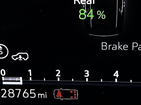 Used 2021 Cadillac Escalade Sport Platinum w/ Heavy-Duty Trailer Package image 25