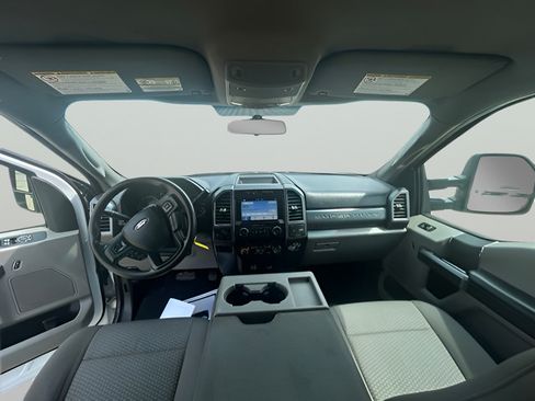 Used 2019 Ford F250 XLT AWD/4WD image 12
