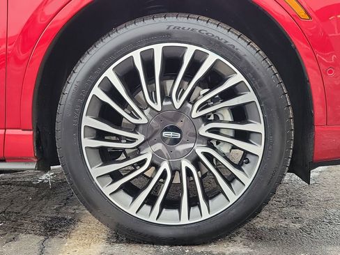 Certified 2022 Lincoln Corsair Grand Touring w/ Elements Technology Bundle image 9