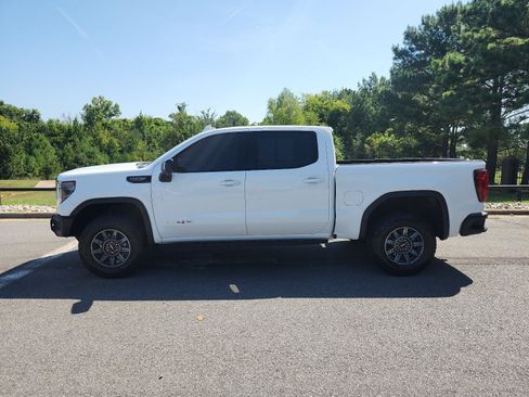 Certified 2025 GMC Sierra 1500 AT4X AWD/4WD image 2