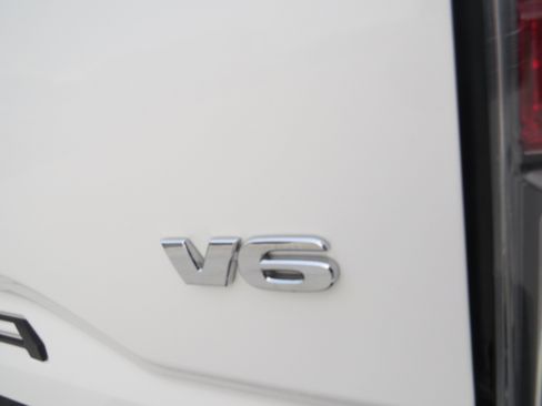 Used 2023 Toyota Tacoma TRD Sport AWD/4WD image 13