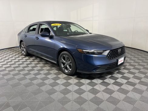 Used 2023 Honda Accord EX image 14