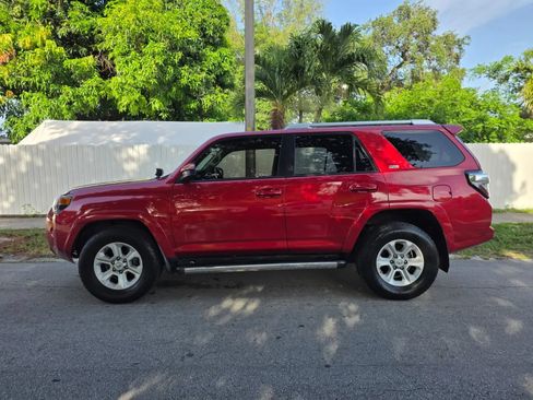 Used 2016 Toyota 4Runner 2WD image 3