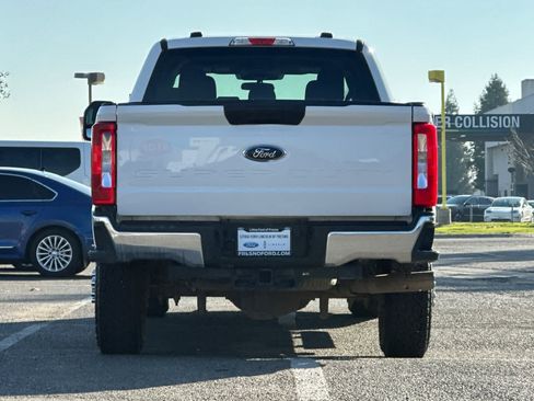 Used 2024 Ford F350 XLT image 7