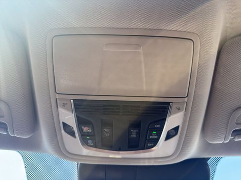 Certified 2025 Acura RDX SH-AWD w/ Advance Package image 29