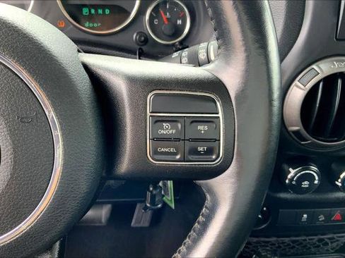 Certified 2018 Jeep Wrangler Unlimited Sport S AWD/4WD image 21