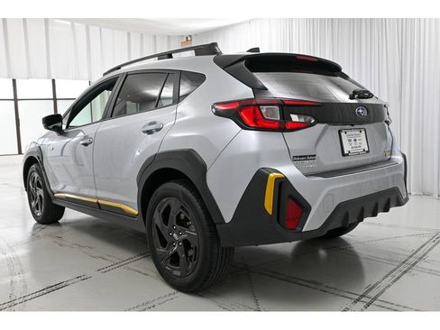 Used 2024 Subaru Crosstrek 2.5i Sport AWD/4WD image 5