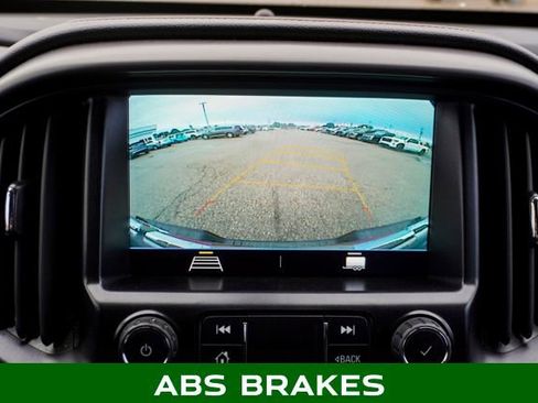 Used 2022 GMC Canyon AT4 image 15