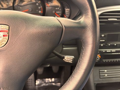 Used 2003 Porsche 911 Carrera 4S image 5