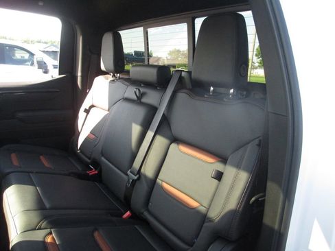 Used 2026 GMC Sierra 1500 AT4 w/ AT4 Premium Package AWD/4WD image 24